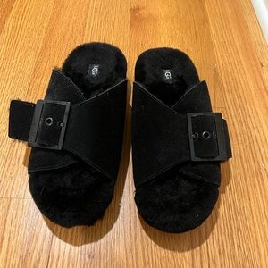 Ugg Outslide Buckle Black Slippers🖤